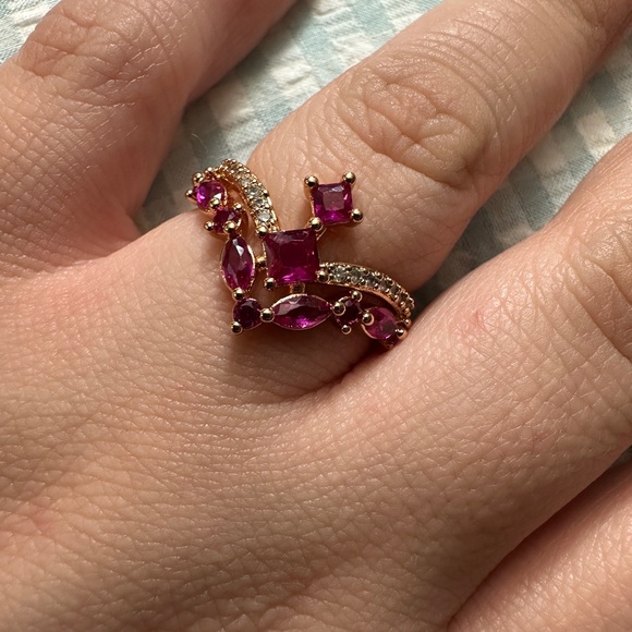 Bomb Party Accessories - Redish Pink lab Gemstones